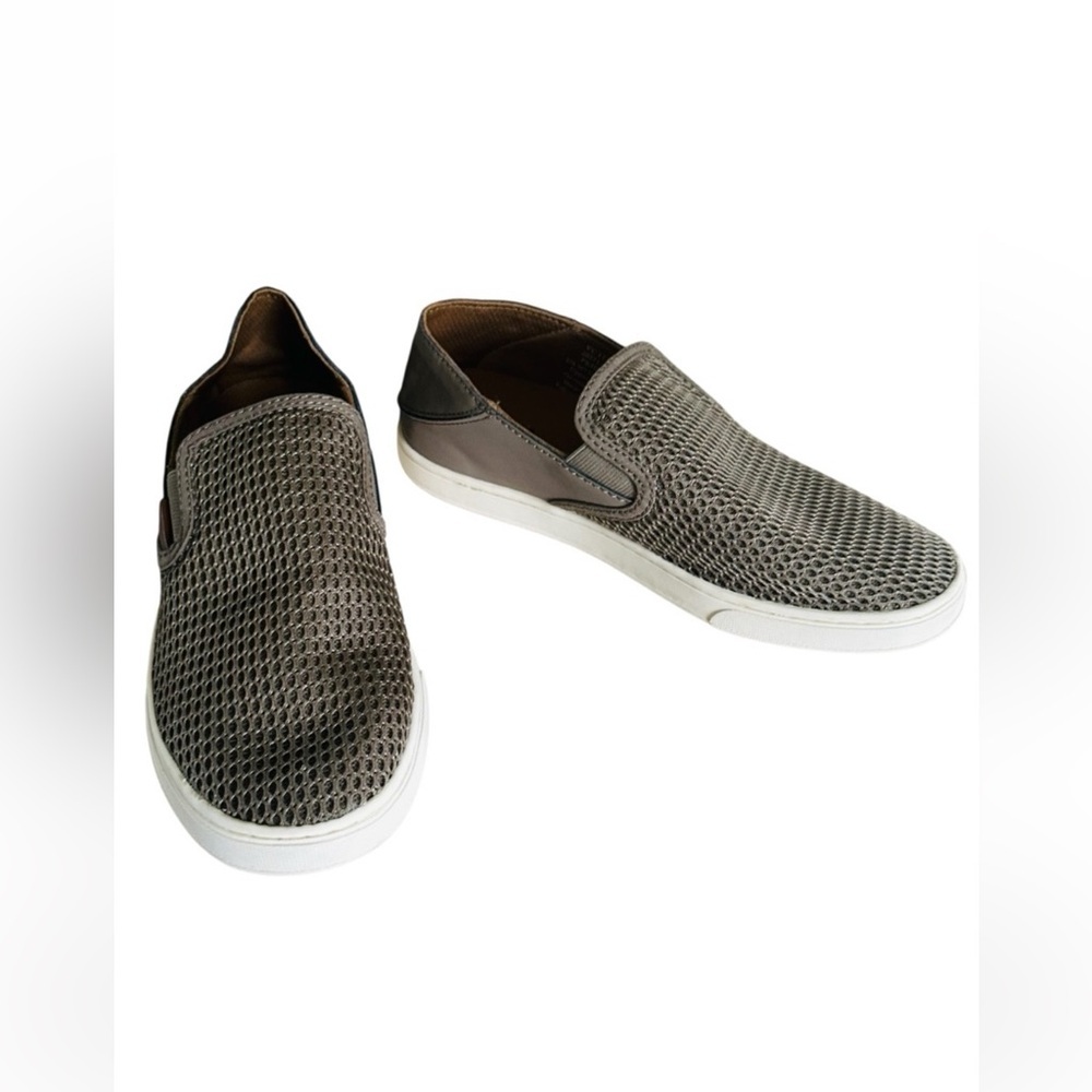 OluKai Pehuea Pavement Gray Slip On Sneakers 7.5 Comfy Casual